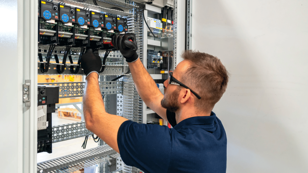 Elektrik Panosu Nedir? Malzemeleri Nelerdir?